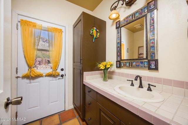 1061 E Canada Vista Place, Oro Valley, AZ 85704