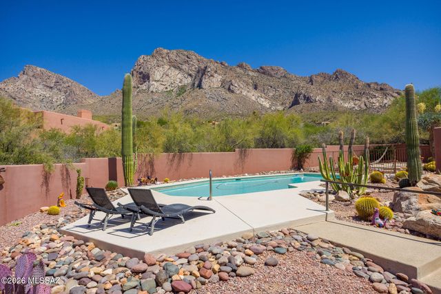 1061 E Canada Vista Place, Oro Valley, AZ 85704