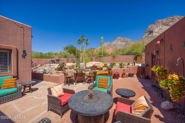 1061 E Canada Vista Place, Oro Valley, AZ 85704