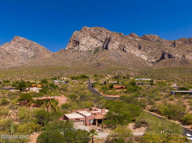 1061 E Canada Vista Place, Oro Valley, AZ 85704