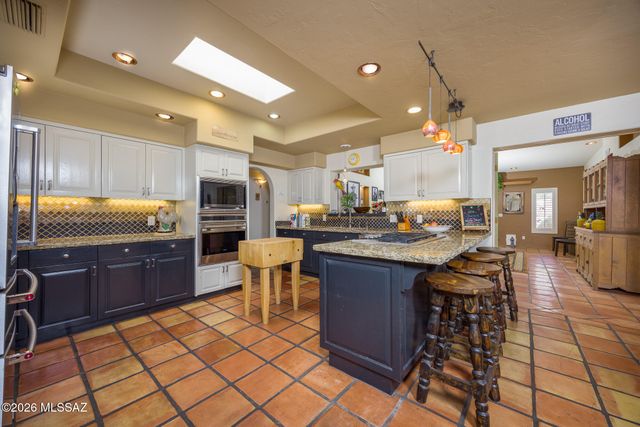 1061 E Canada Vista Place, Oro Valley, AZ 85704