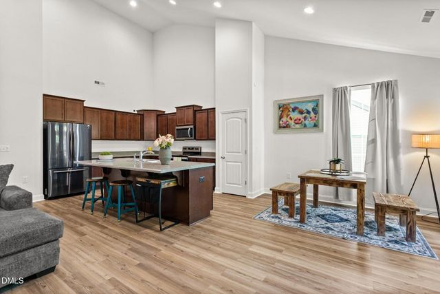 850 Royal Oak Lane, Mebane, NC 27302