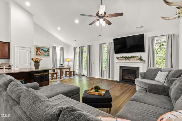 850 Royal Oak Lane, Mebane, NC 27302