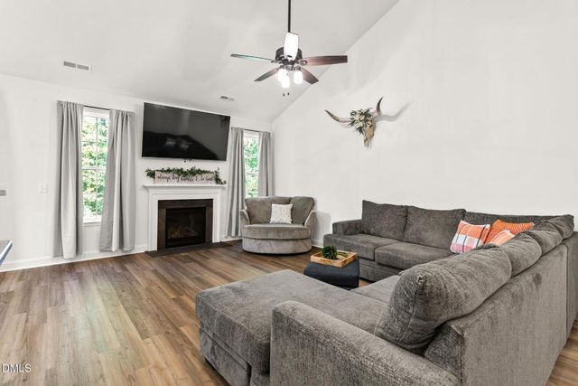 850 Royal Oak Lane, Mebane, NC 27302