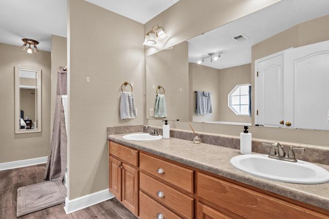 653 Territory Lane, Crestview, FL 32536
