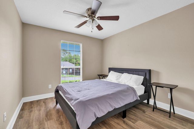 653 Territory Lane, Crestview, FL 32536