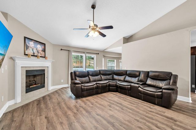 653 Territory Lane, Crestview, FL 32536