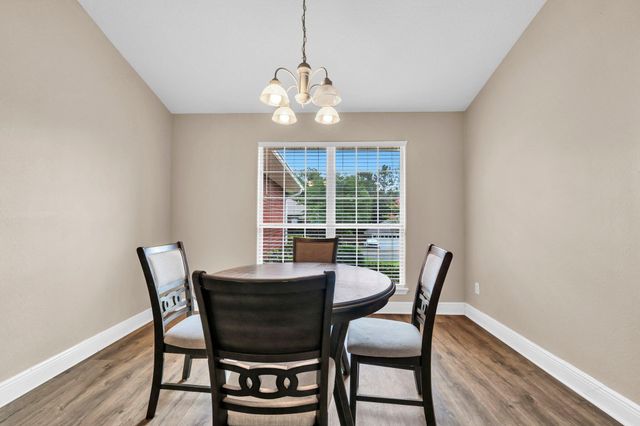 653 Territory Lane, Crestview, FL 32536