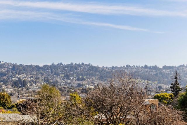 5622 5622 Huntington Ave, Richmond, CA 94804