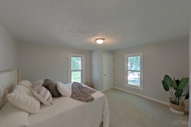 1100 Hughes Street, Middletown, OH 45042