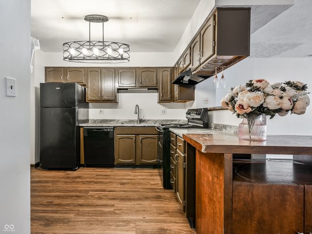 5442 Bay Harbor Drive, Indianapolis, IN 46254