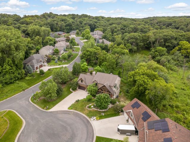 15270 Branch Circle, Lakeville, MN 55306
