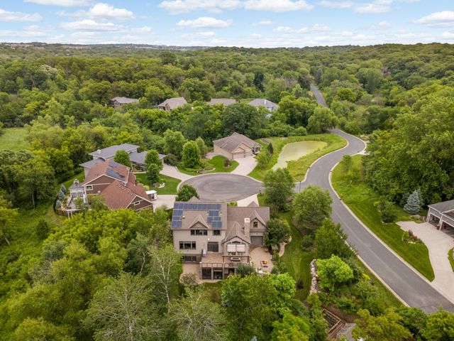 15270 Branch Circle, Lakeville, MN 55306