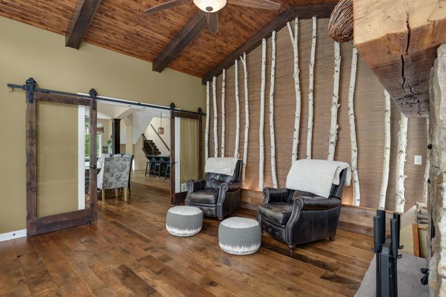 15270 Branch Circle, Lakeville, MN 55306