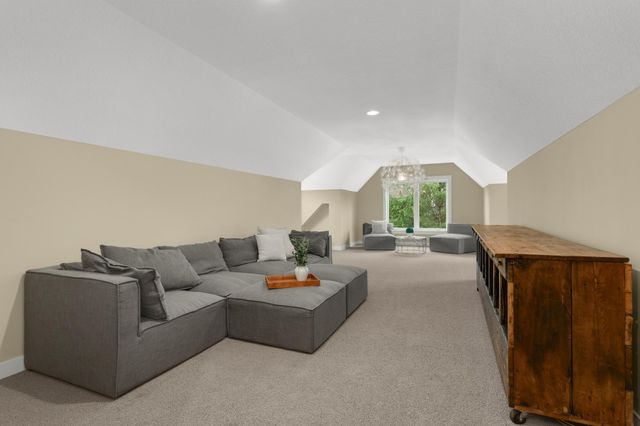 15270 Branch Circle, Lakeville, MN 55306