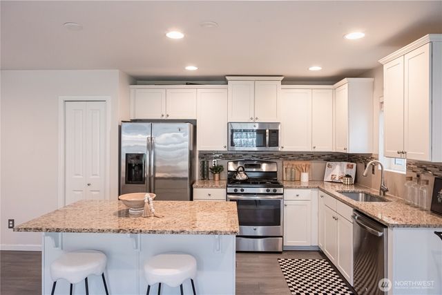 20231 4th Place W, Lynnwood, WA 98036