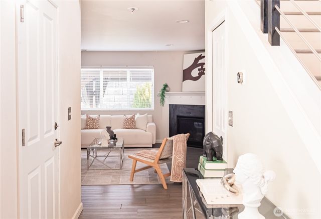 20231 4th Place W, Lynnwood, WA 98036