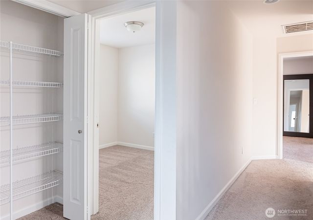 20231 4th Place W, Lynnwood, WA 98036