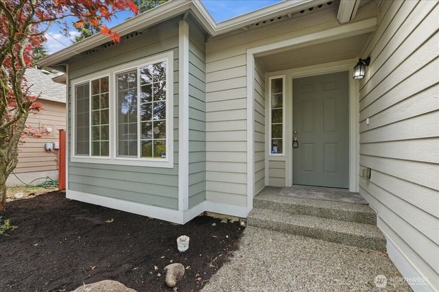8228 184th Street Ct E, Puyallup, WA 98375