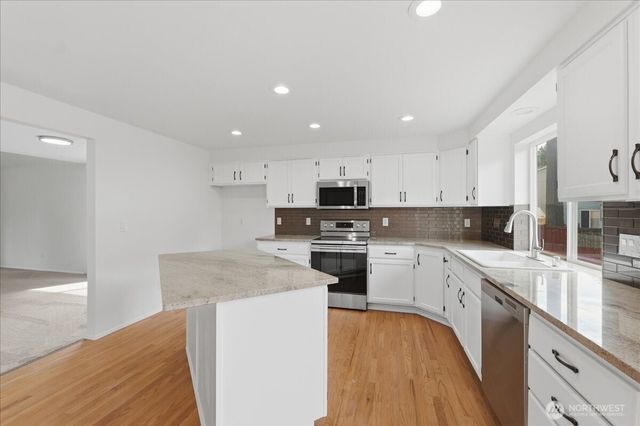 8228 184th Street Ct E, Puyallup, WA 98375