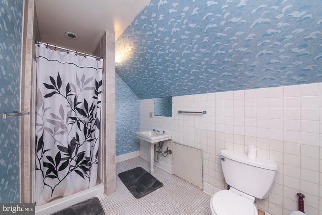 705 W 64TH AVE, Philadelphia, PA 19126