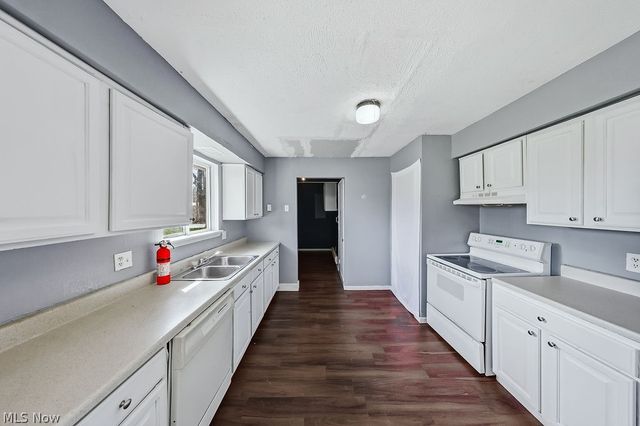 508 Wood Street, Elyria, OH 44035