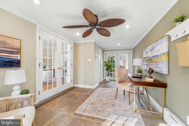 570 STRATHMORE RD, Havertown, PA 19083