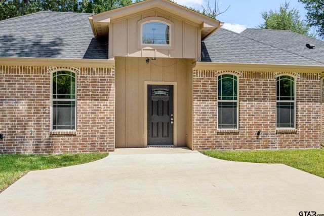 1720 Outer Dr, Tyler, TX 75701