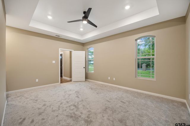 1720 Outer Dr, Tyler, TX 75701