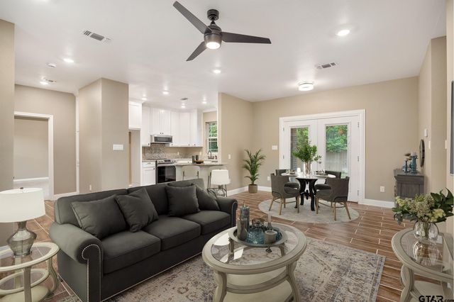 1720 Outer Dr, Tyler, TX 75701