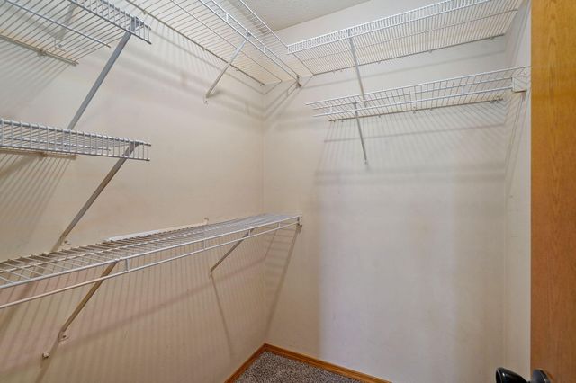 520 Johnson Avenue, Sparta, MO 65753