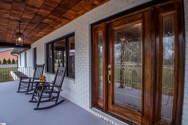 918 N Old Pendleton Road, Liberty, SC 29657