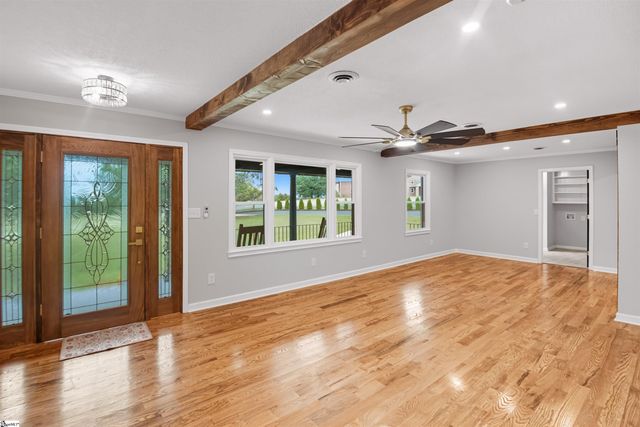 918 N Old Pendleton Road, Liberty, SC 29657