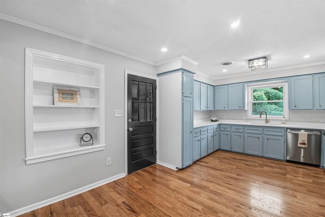 918 N Old Pendleton Road, Liberty, SC 29657