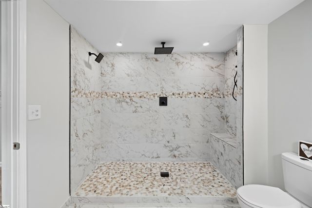 918 N Old Pendleton Road, Liberty, SC 29657