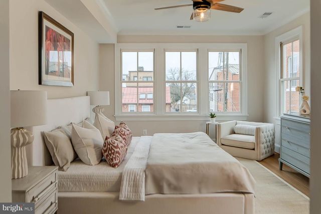 207 S ALFRED ST S, Alexandria, VA 22314