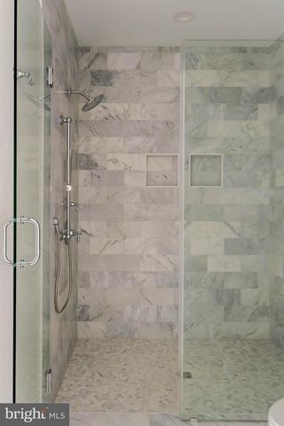 207 S ALFRED ST S, Alexandria, VA 22314