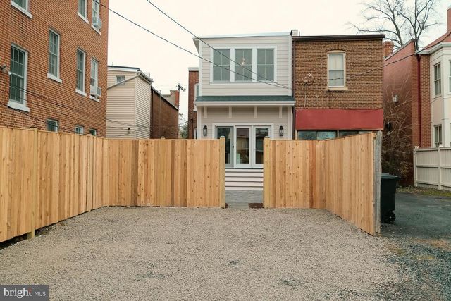 207 S ALFRED ST S, Alexandria, VA 22314