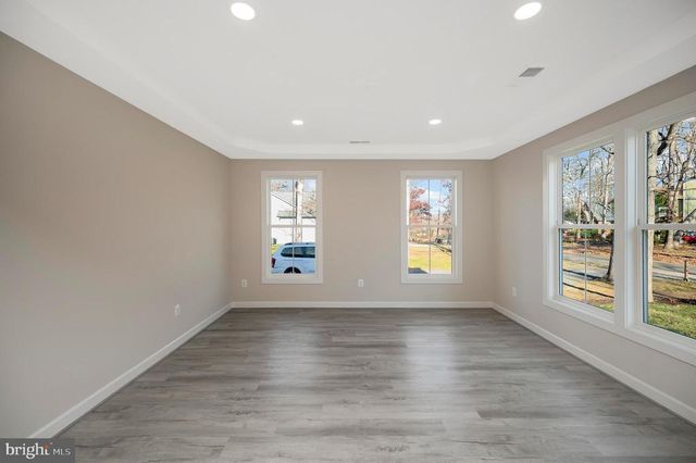 430 LIBERTY BLVD, Locust Grove, VA 22508