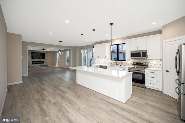 430 LIBERTY BLVD, Locust Grove, VA 22508