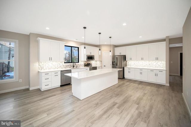 430 LIBERTY BLVD, Locust Grove, VA 22508