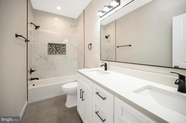 430 LIBERTY BLVD, Locust Grove, VA 22508