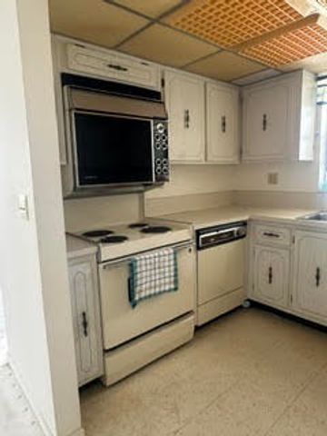 14652 CANALVIEW Drive D, Delray Beach, FL 33484