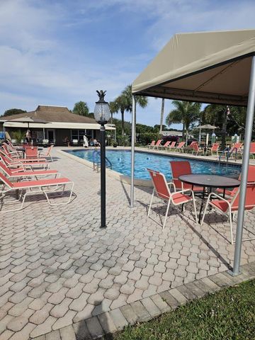 14652 CANALVIEW Drive D, Delray Beach, FL 33484