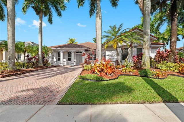 1901 Timberline Rd, Weston, FL 33327