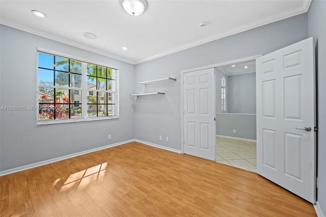 1901 Timberline Rd, Weston, FL 33327