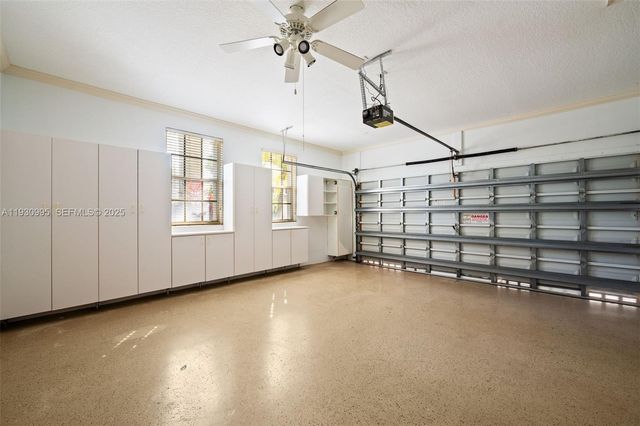 1901 Timberline Rd, Weston, FL 33327