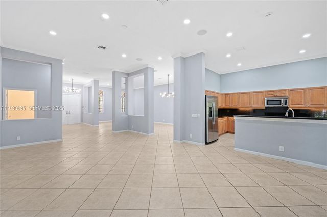 1901 Timberline Rd, Weston, FL 33327