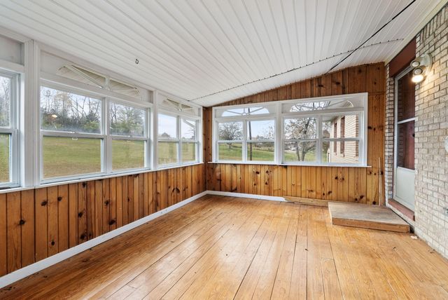 269 Stonetown Road, Stamping Ground, KY 40379