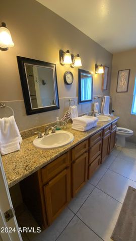 6823 W UNION HILLS Drive, Glendale, AZ 85308